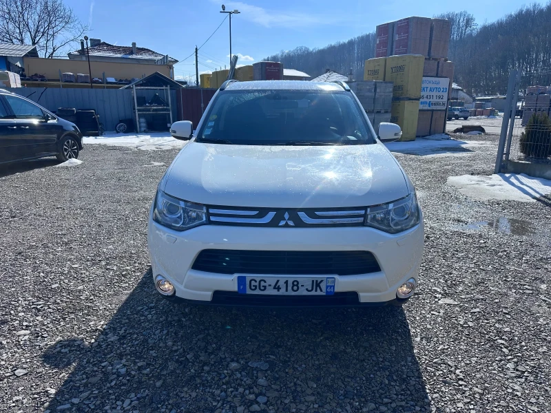 Mitsubishi Outlander 2.2DID СЕРВИЗНА КНИЖКА!!! Лизинг Бартер, снимка 2 - Автомобили и джипове - 49291902