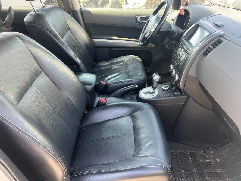 Nissan X-trail 2.0DCI 4X4, снимка 11 - Автомобили и джипове - 51363857