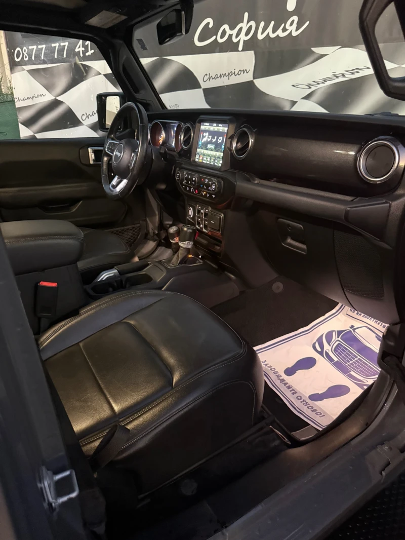 Jeep Wrangler, снимка 8 - Автомобили и джипове - 51900479