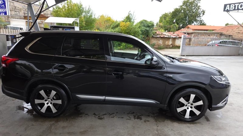 Mitsubishi Outlander 3000 GT/V6/LPG/Full, снимка 4 - Автомобили и джипове - 53037056