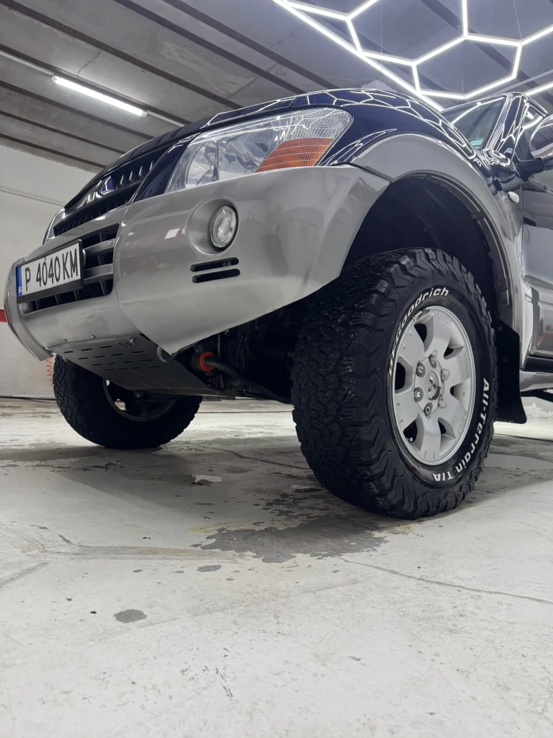 Mitsubishi Pajero 3.2 ръчка, снимка 6 - Автомобили и джипове - 53174703