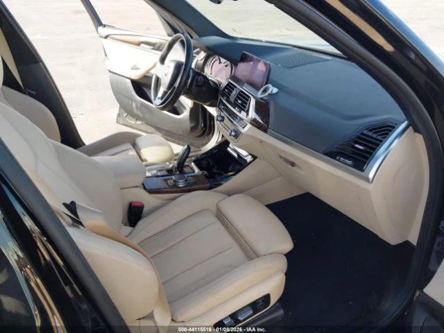BMW X3 XDRIVE* 30i* ДИГИТАЛНО* ТАБЛО* ПОДГРЕВ* ОБДУХВАНЕ*, снимка 9 - Автомобили и джипове - 53249634