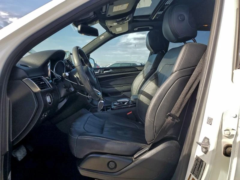 Mercedes-Benz GLE 350 AMG* 4MATIC* Memory* Подгрев* Keyless* Pano* Navi - изображение 7