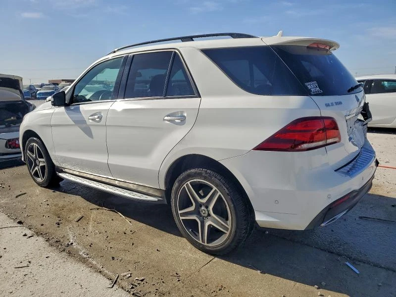 Mercedes-Benz GLE 350 AMG* 4MATIC* Memory* Подгрев* Keyless* Pano* Navi - изображение 2