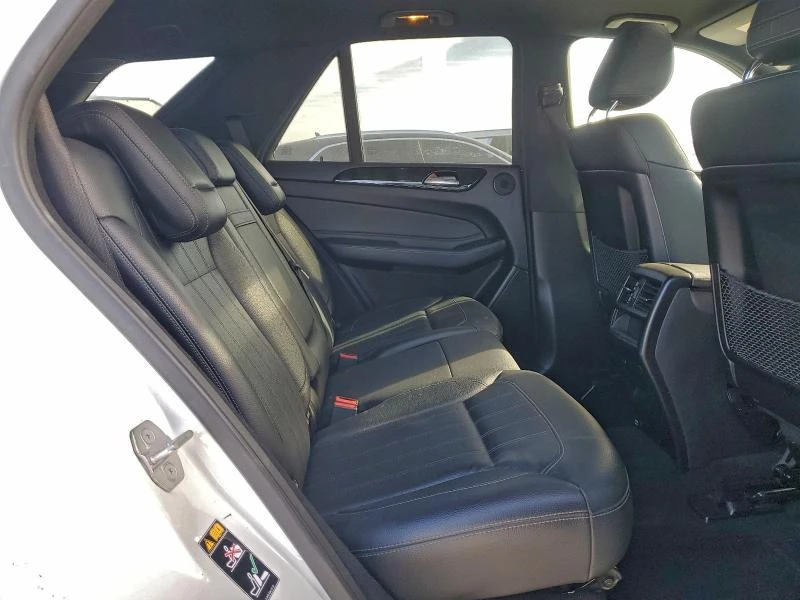 Mercedes-Benz GLE 350 AMG* 4MATIC* Memory* Подгрев* Keyless* Pano* Navi, снимка 11 - Автомобили и джипове - 53435272