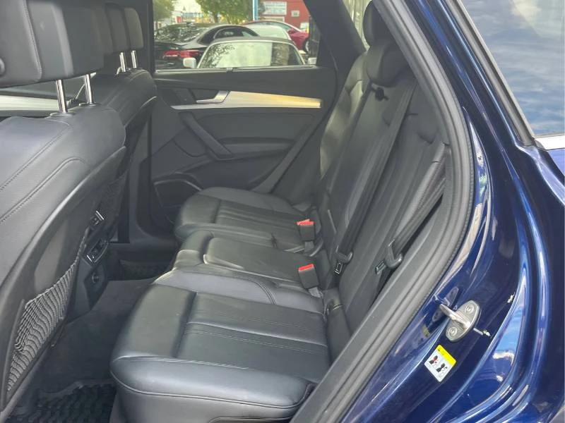 Audi Q5 TECHNIK, снимка 16 - Автомобили и джипове - 56440227