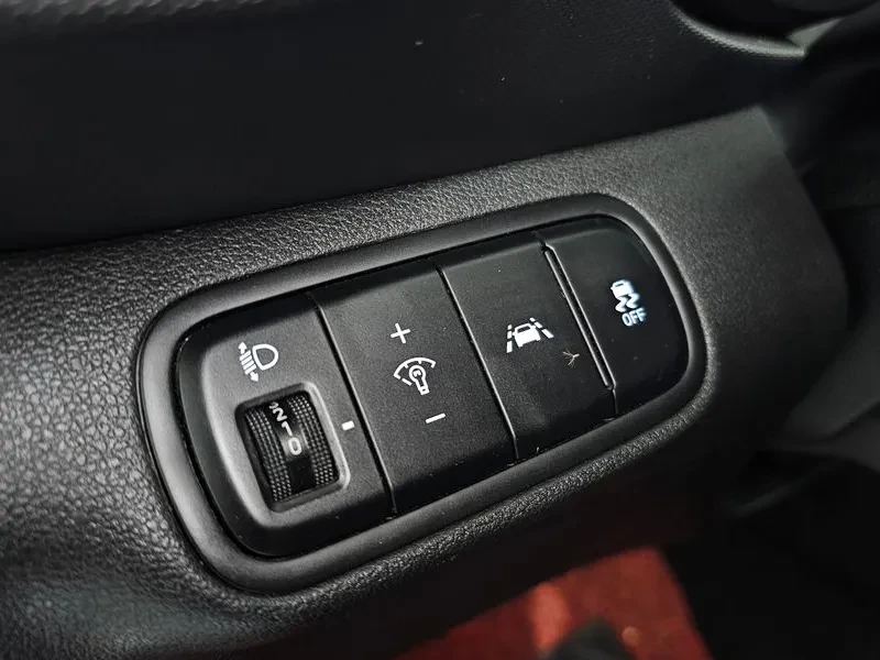 Hyundai Venue  1.6 Smart | Mobile.bg � ����������� 13