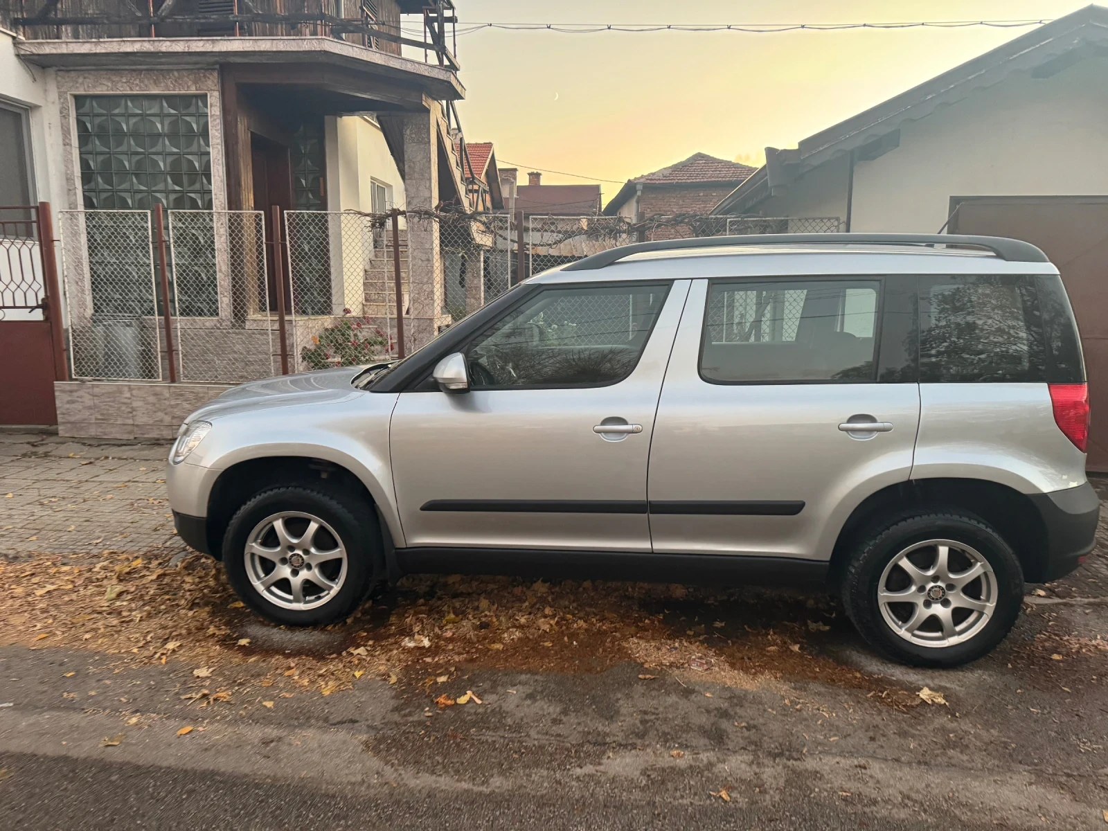 Skoda Yeti  2.0 TDI 4x4  - изображение 9