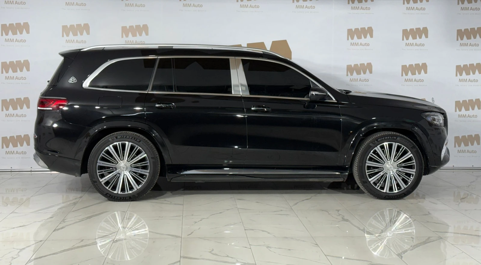 Mercedes-Benz GLS 600 Maybach 4M* Exclusive* Manufaktur* TV* HuD - изображение 3