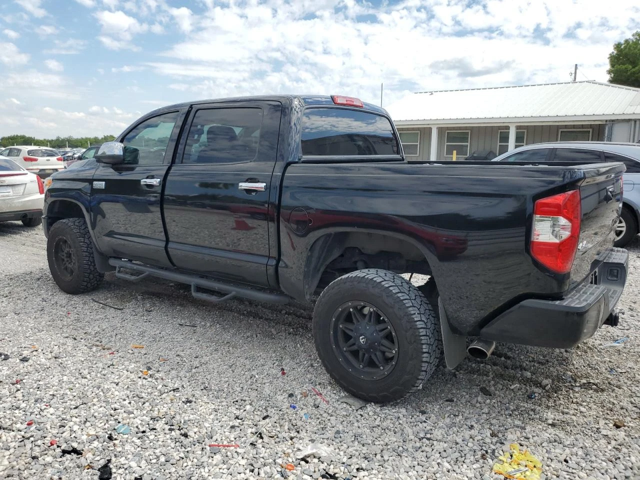 Toyota Tundra CREWMAX PLATINUM/4X4/ПАНОРАМА/ - изображение 6