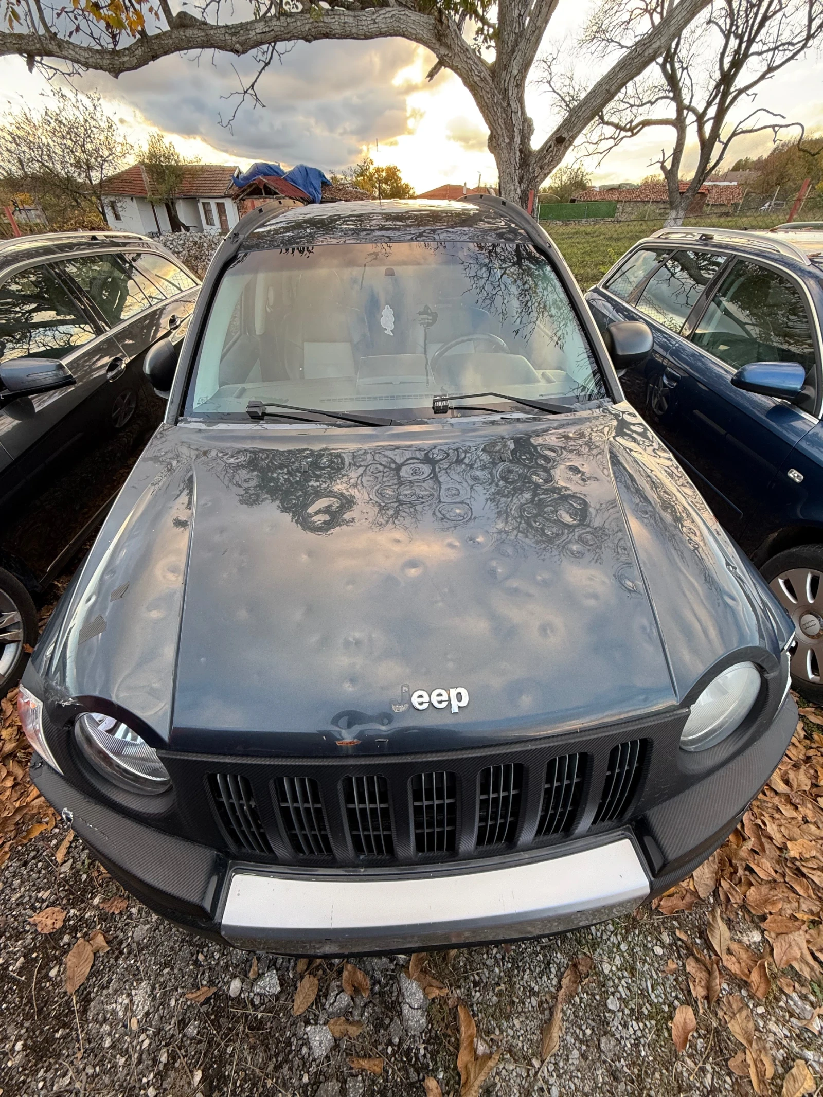 Jeep Compass 2.0 CRDI 140ps. 4x4 СЛЕДИ ОТ ГРАДУШКА ! - изображение 2