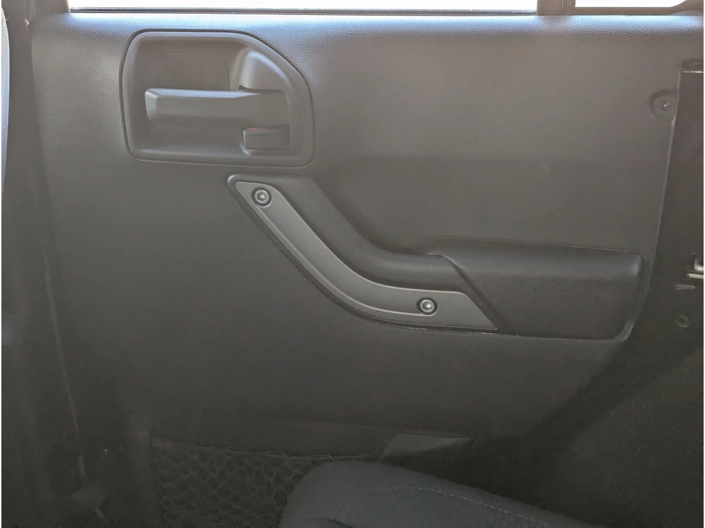 Jeep Wrangler UNLIMITED 6SpeedManual/HardTop/4x4/18 inch Alloy/4 | Mobile.bg � ����������� 11