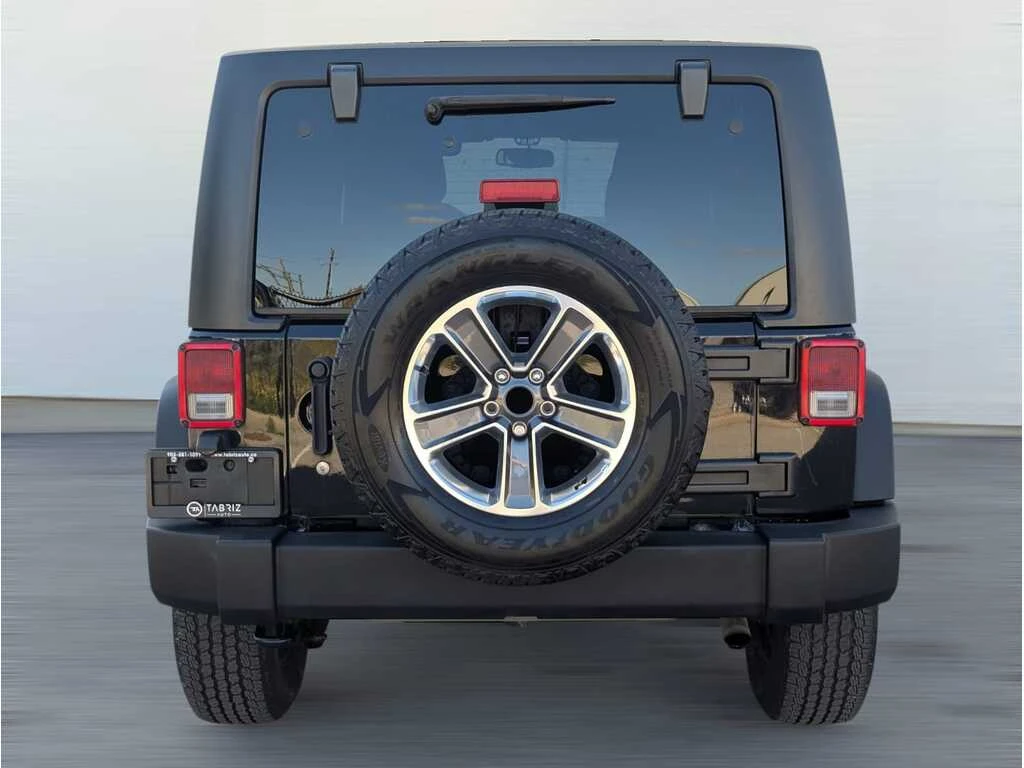 Jeep Wrangler UNLIMITED 6SpeedManual/HardTop/4x4/18 inch Alloy/4 - изображение 5