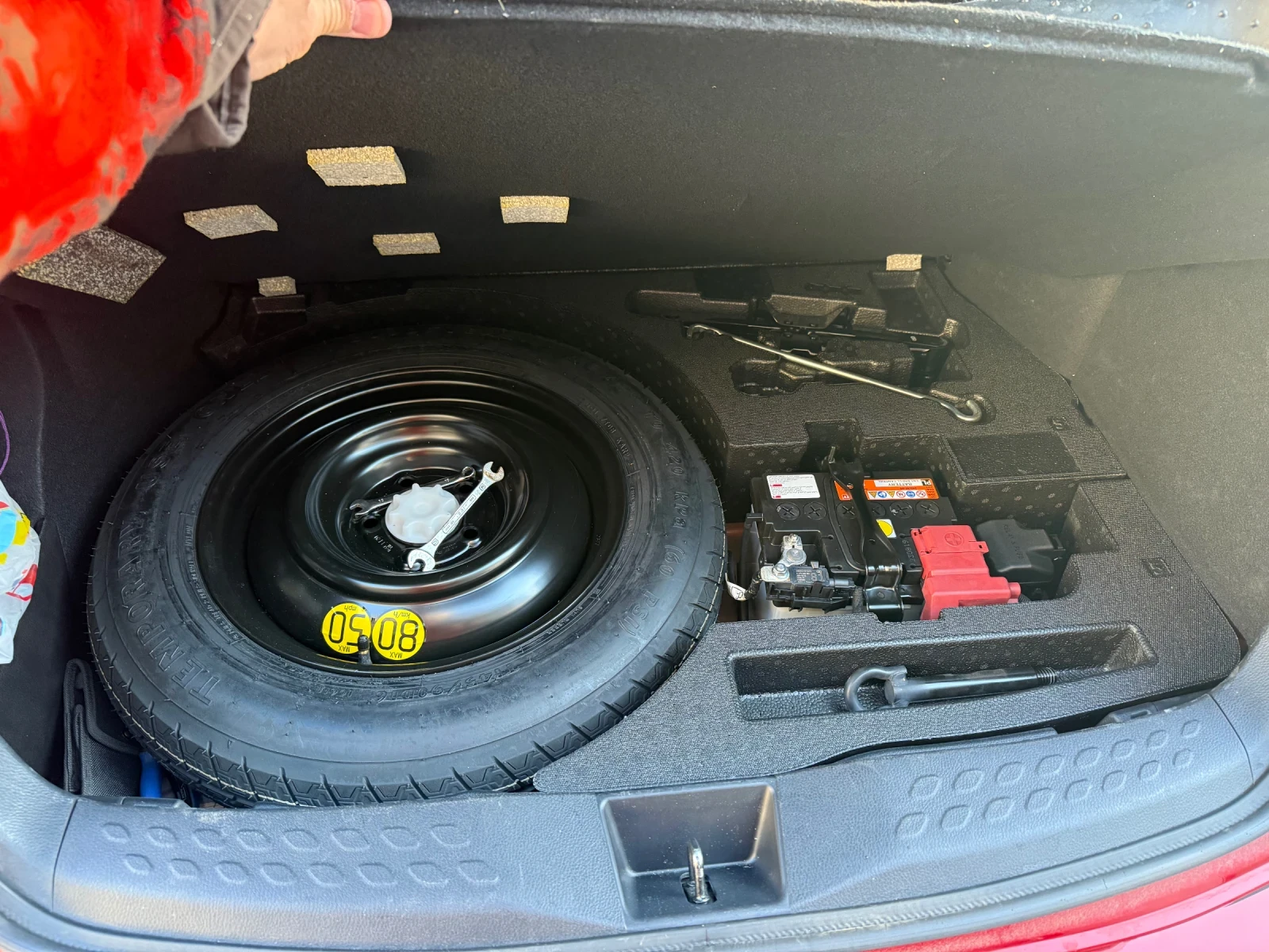 Toyota C-HR 2.0, снимка 12 - Автомобили и джипове - 53788183