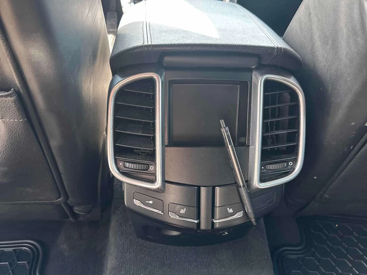 Porsche Cayenne * AWD 4dr * CARFAX * ЦЕНА ДО БГ, снимка 10 - Автомобили и джипове - 53981763