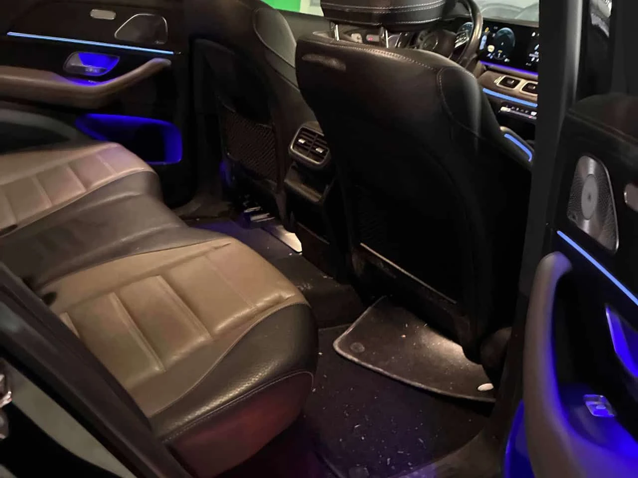 Mercedes-Benz GLE 350 / DISTRONIC / 360 /BURMESTER / LED /PANO , снимка 13 - Автомобили и джипове - 54127501