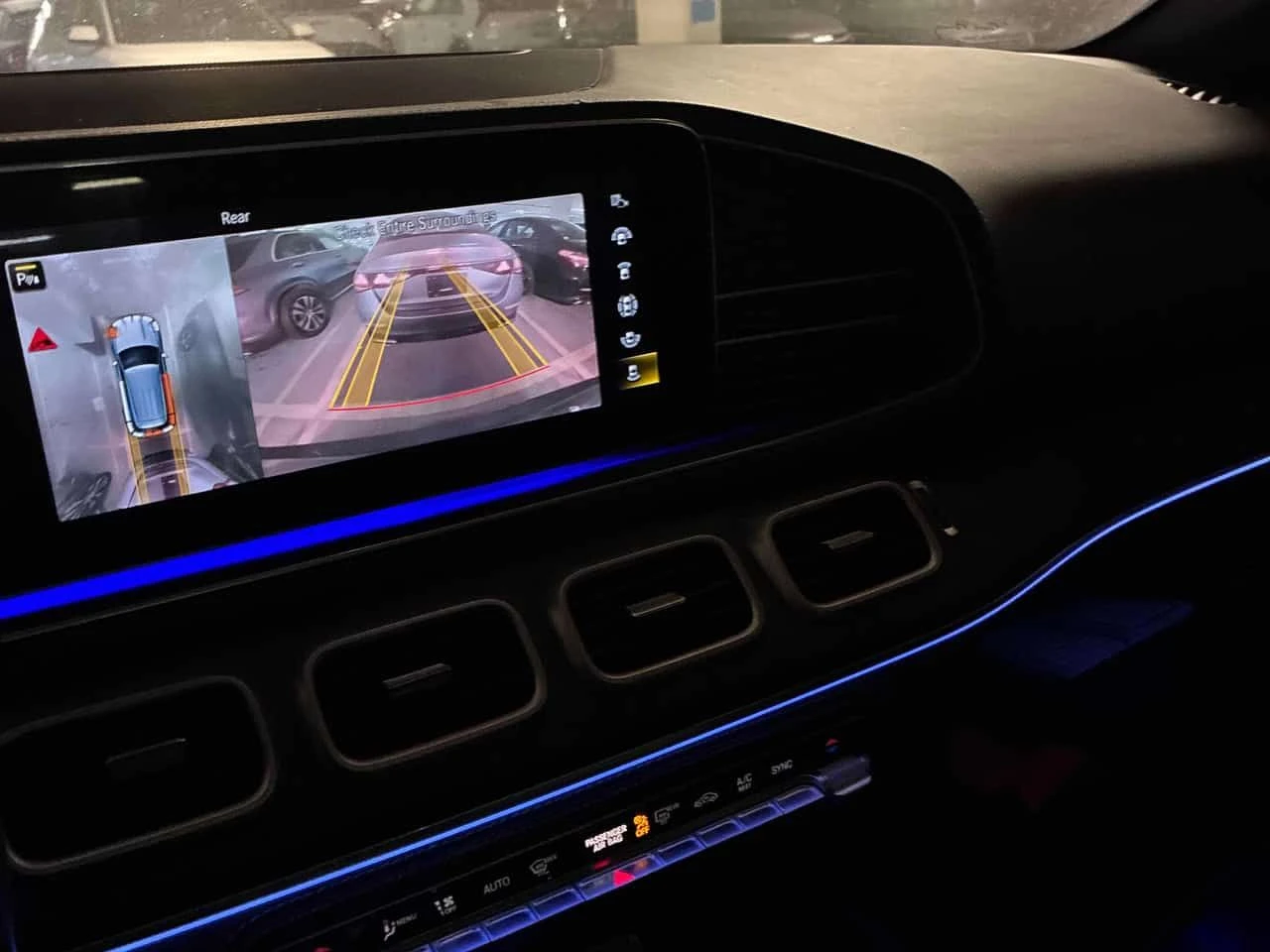 Mercedes-Benz GLE 350 / DISTRONIC / 360 /BURMESTER / LED /PANO , снимка 15 - Автомобили и джипове - 54127501