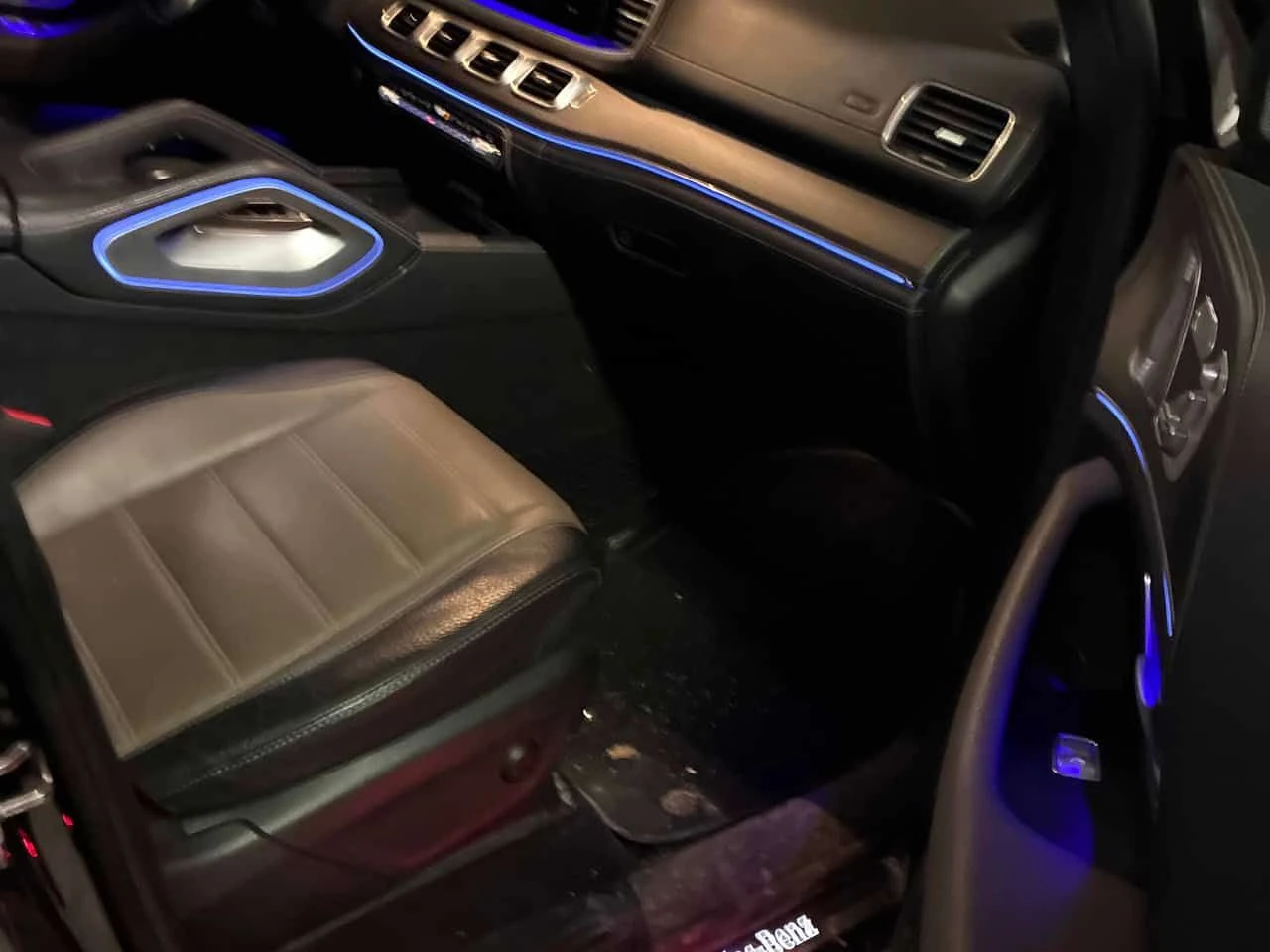 Mercedes-Benz GLE 350 / DISTRONIC / 360 /BURMESTER / LED /PANO , снимка 14 - Автомобили и джипове - 54127501