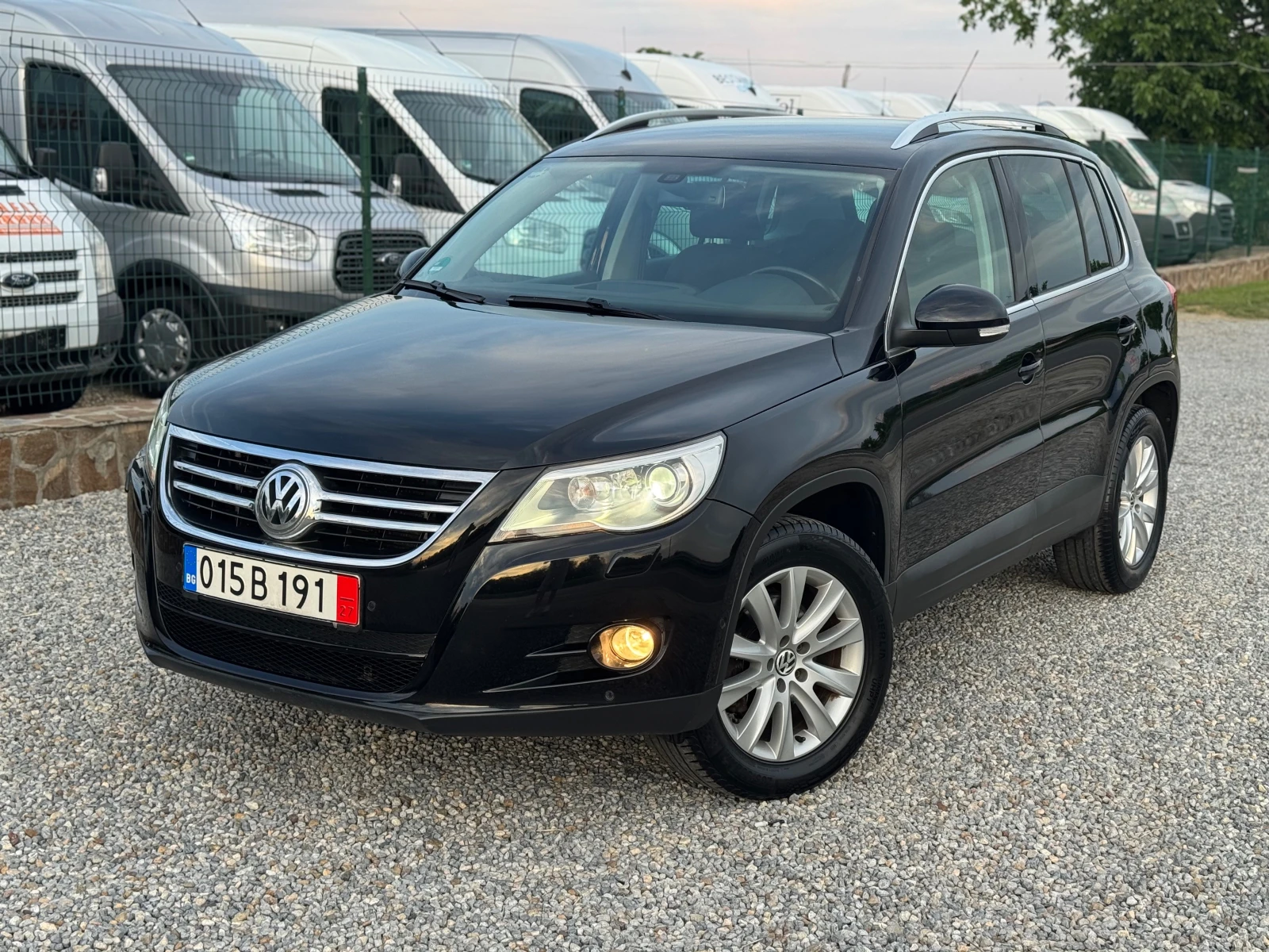 VW Tiguan 2.0TDI* 4x4* Navi* Facelift* Kamera* Germany* , снимка 10 - Автомобили и джипове - 54874412