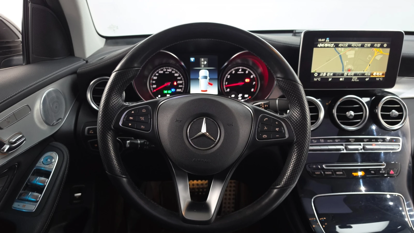 Mercedes-Benz GLC 300 AMG line/Head up/360 Cam/Подгрев/ПАНОРАМА, снимка 10 - Автомобили и джипове - 55081431