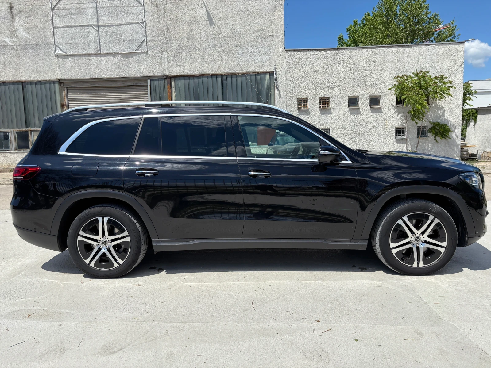 Mercedes-Benz GLS 400 VIP BURMESTER | FULL, снимка 3 - Автомобили и джипове - 55228758