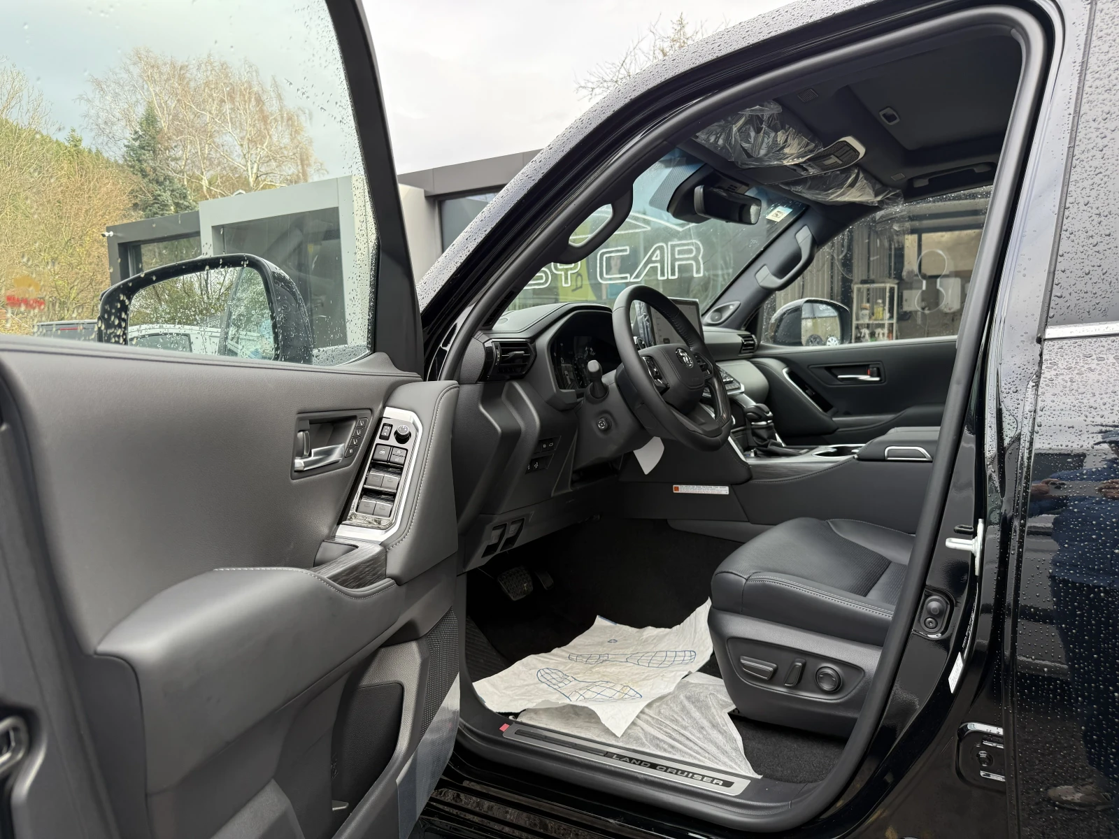Toyota Land cruiser Land Cruiser 300 Premium Фабрично нова, снимка 7 - Автомобили и джипове - 55466491