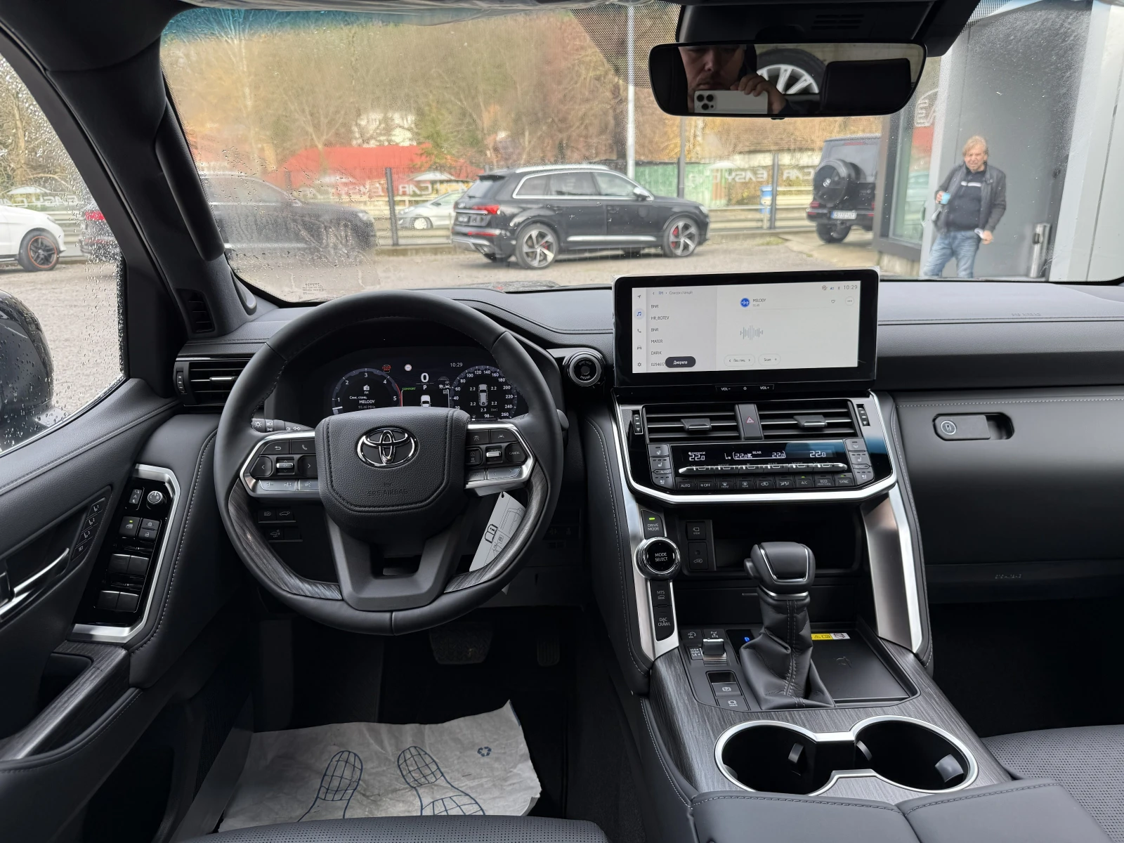 Toyota Land cruiser Land Cruiser 300 Premium Фабрично нова, снимка 11 - Автомобили и джипове - 55466491