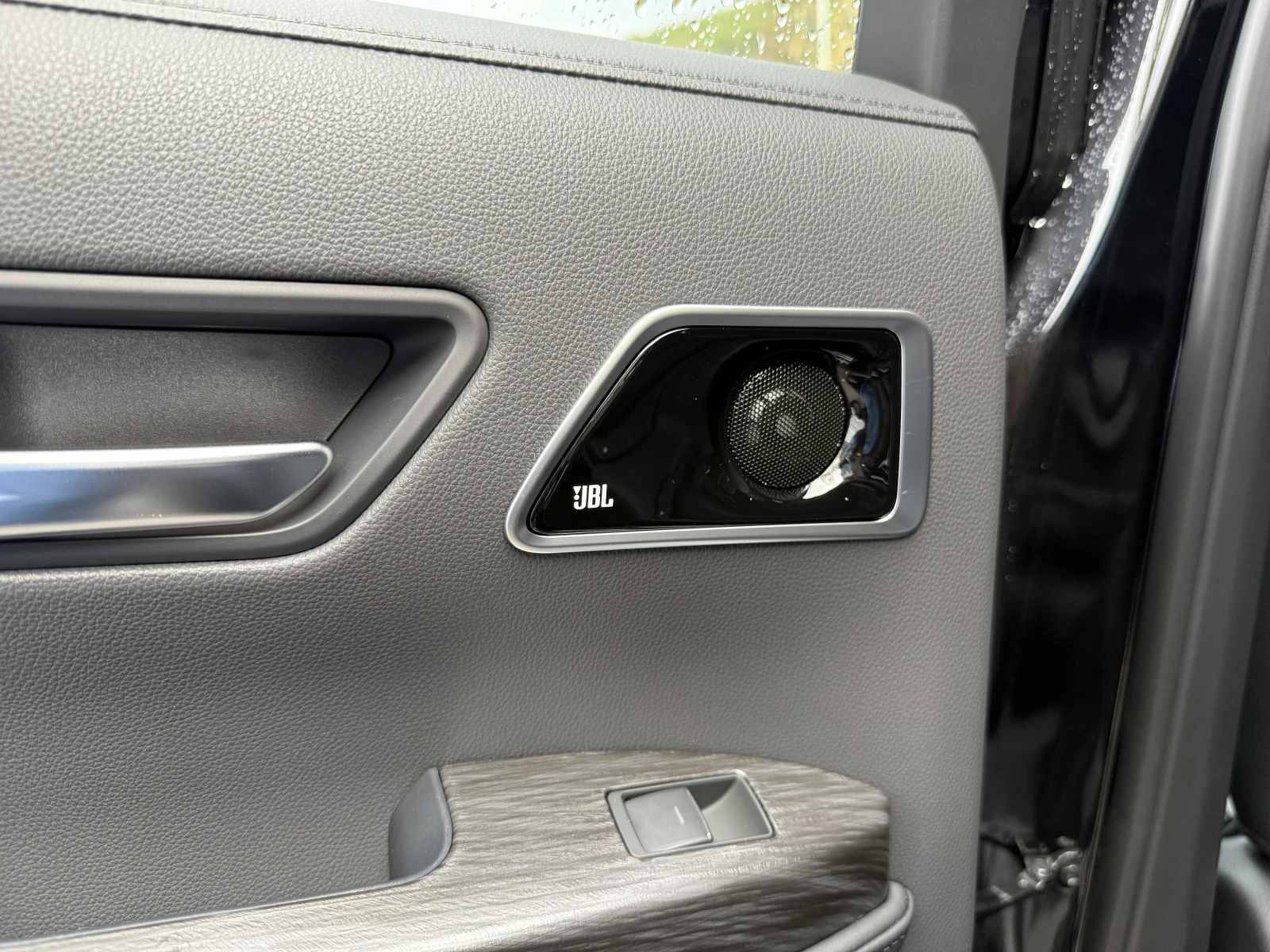 Toyota Land cruiser Land Cruiser 300 Premium Фабрично нова, снимка 12 - Автомобили и джипове - 55466491