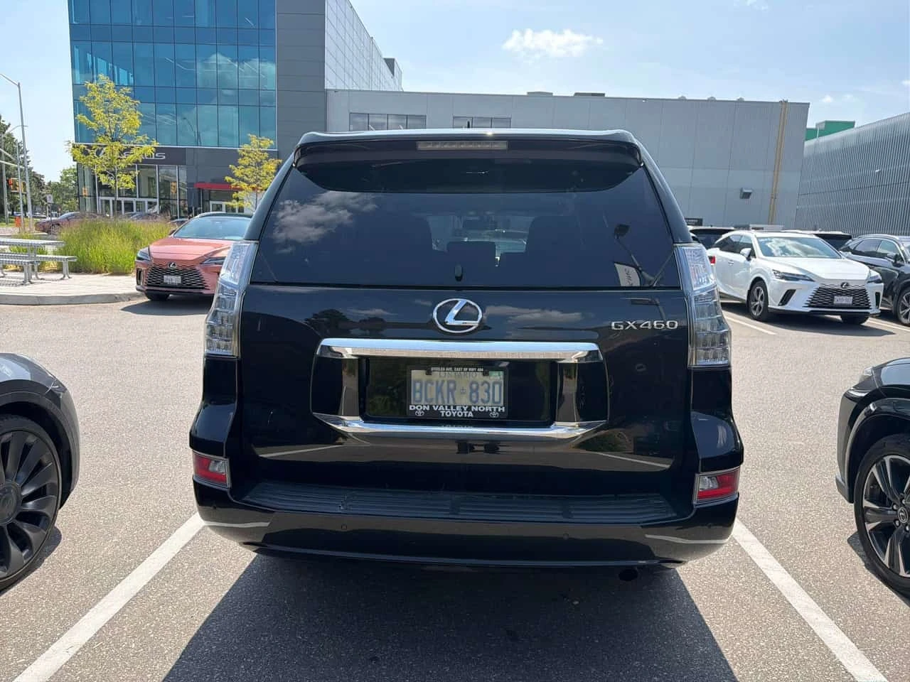 Lexus GX 460 * 4WD 4dr * АВТОКРЕДИТ БЕЗ ПЪРВОНАЧАЛНА ВНОСКА* , снимка 4 - Автомобили и джипове - 55768962