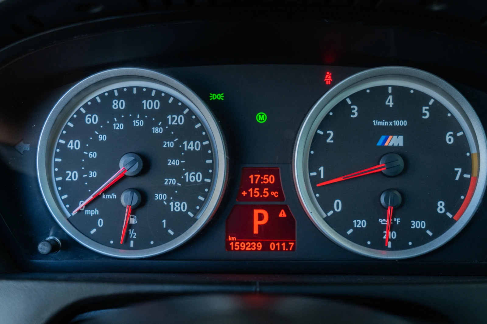 BMW X6 M-POWER = 4.4 = FULL = 555HP = ГАРАНЦИЯ = ЛИЗИНГ, снимка 13 - Автомобили и джипове - 56282389