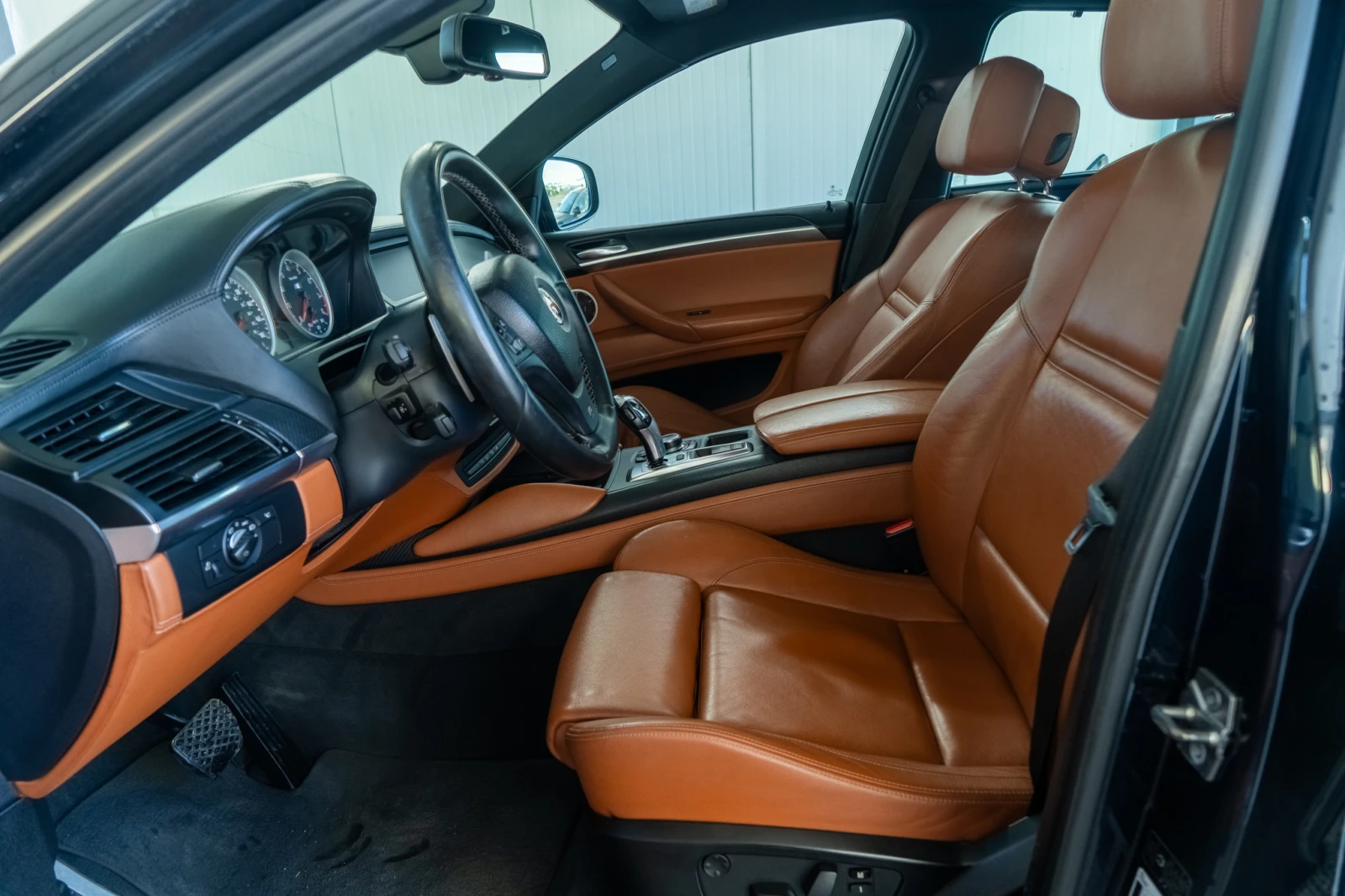 BMW X6 M-POWER = 4.4 = FULL = 555HP = ГАРАНЦИЯ = ЛИЗИНГ, снимка 7 - Автомобили и джипове - 56282389