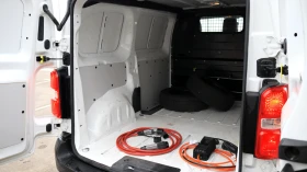 Toyota Proace 75kWh, снимка 10