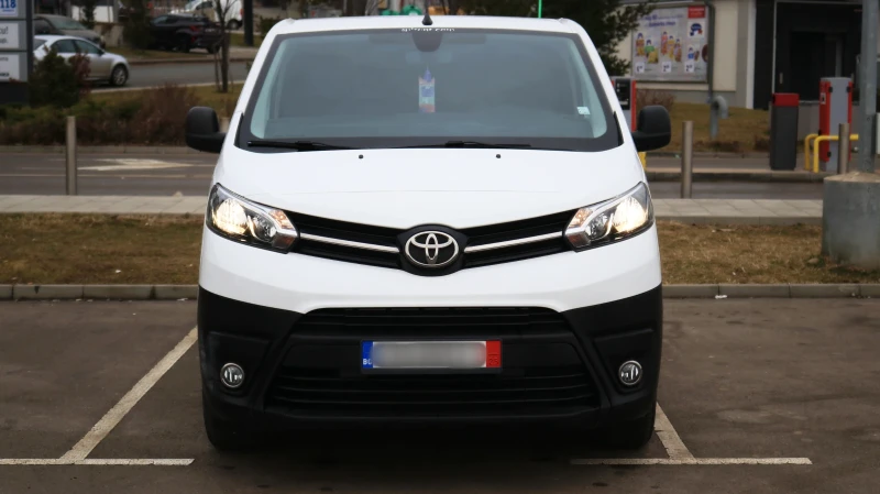 Toyota Proace 75kWh, снимка 2 - Бусове и автобуси - 49175237