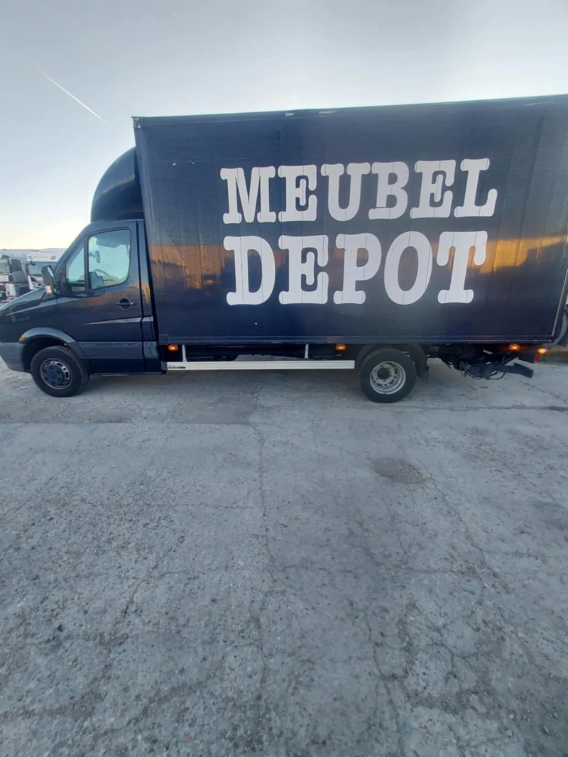 VW Crafter, снимка 6 - Бусове и автобуси - 52939667