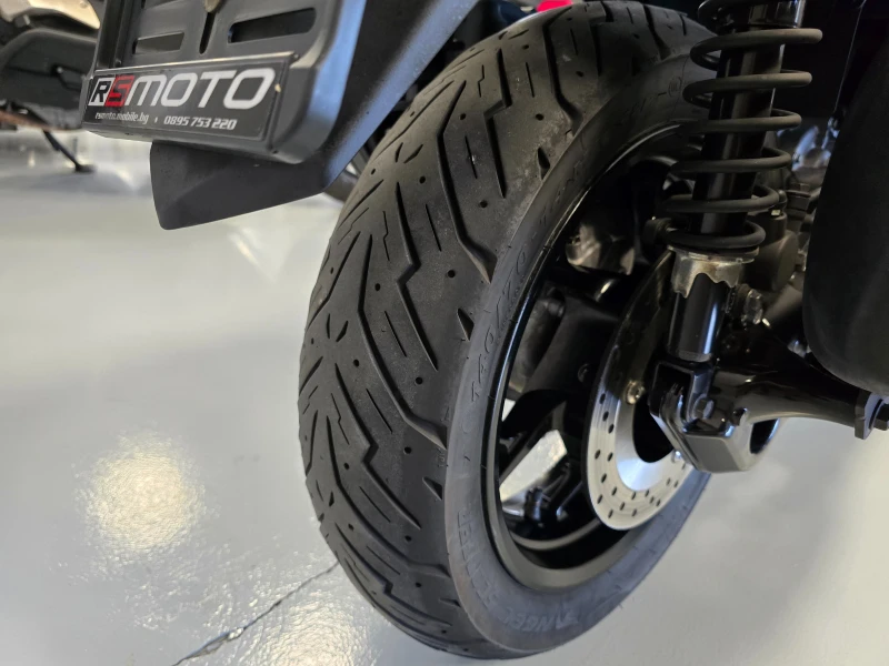 Yamaha X-max 300ie, ABS-TCS, Led, 2017г., снимка 13 - Мотоциклети и мототехника - 51764626