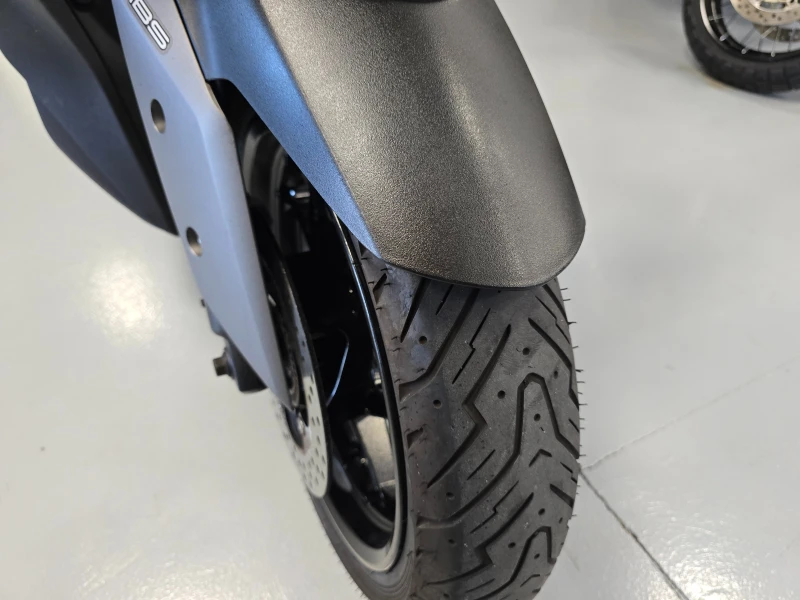 Yamaha X-max 300ie, ABS-TCS, Led, 2017г., снимка 12 - Мотоциклети и мототехника - 51764626