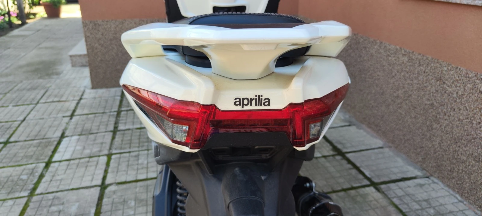 Aprilia 50 SRX50 - изображение 2