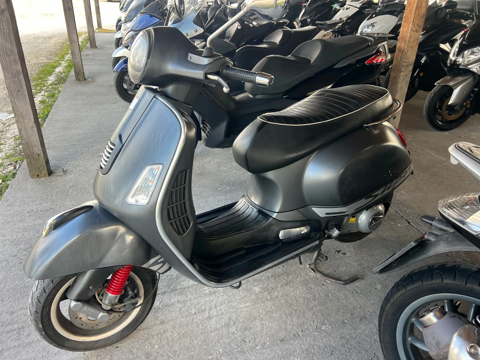Vespa GTS 300 Lizing, снимка 2 - Мотоциклети и мототехника - 53989727