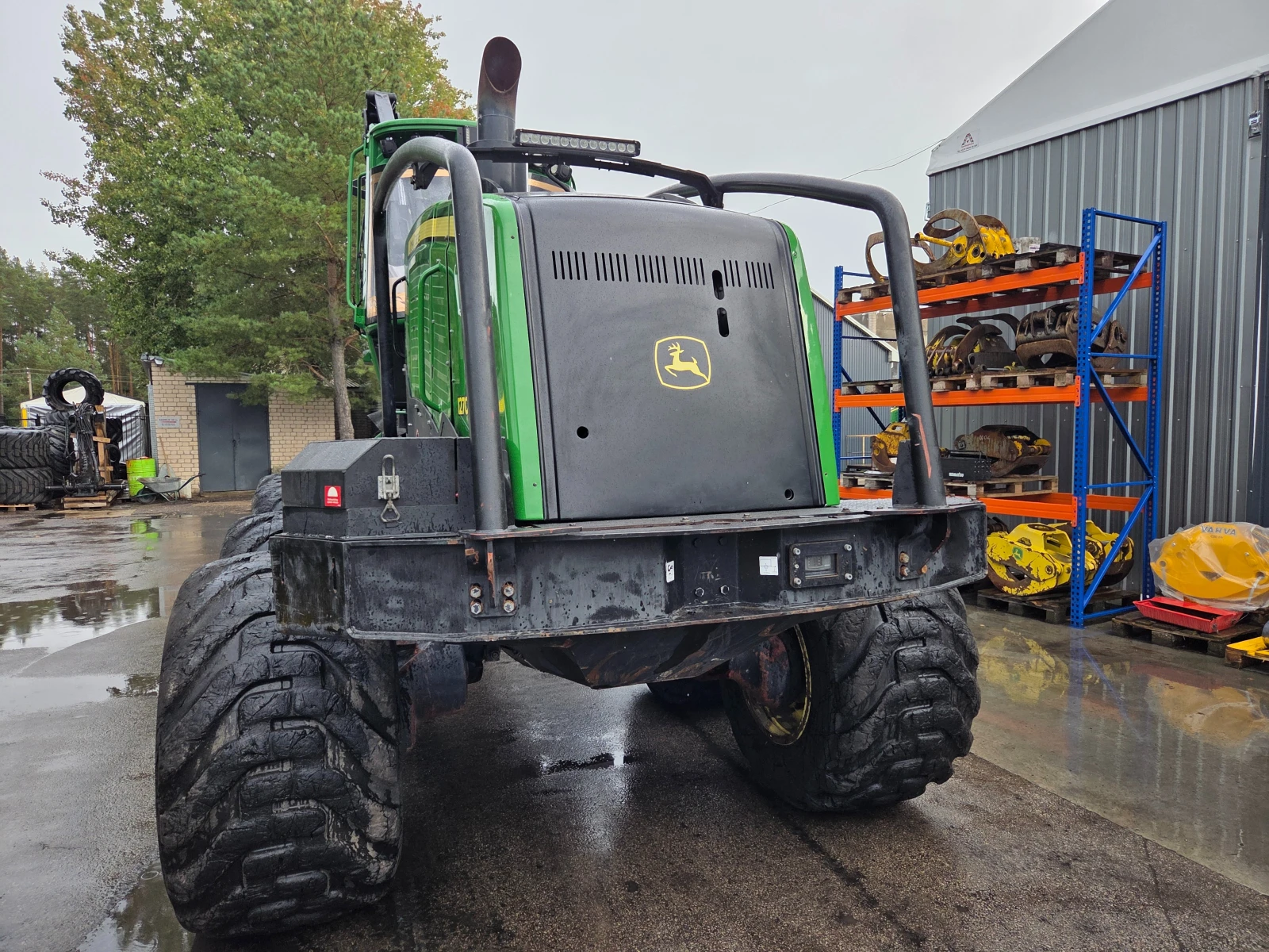 Специализирани машини Машини за дърводобив John Deere 1270 G 8W, снимка 17 - Селскостопанска техника - 56198820