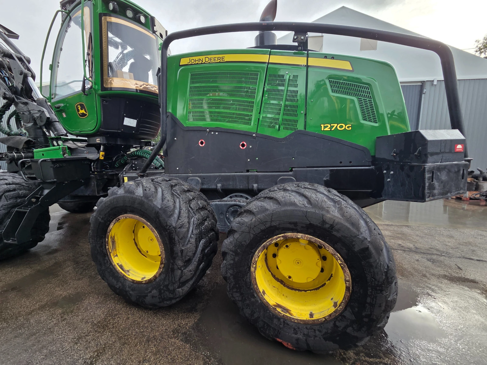 Специализирани машини Машини за дърводобив John Deere 1270 G 8W, снимка 14 - Селскостопанска техника - 56198820
