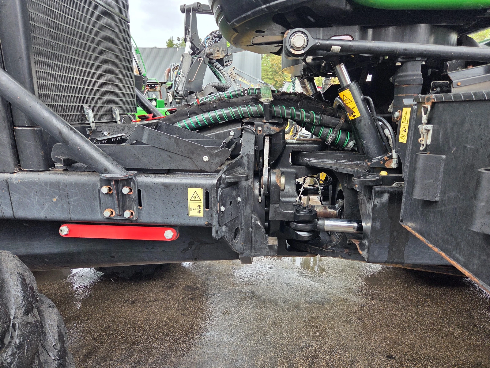 Специализирани машини Машини за дърводобив John Deere 1270 G 8W, снимка 5 - Селскостопанска техника - 56198820