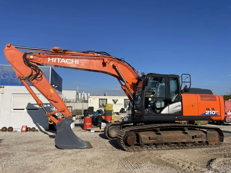 Багер Hitachi ZX 210 LC-6, снимка 11 - Индустриална техника - 48627285