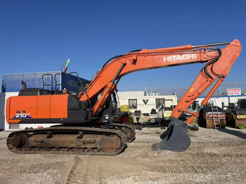 Багер Hitachi ZX 210 LC-6, снимка 5 - Индустриална техника - 48627285