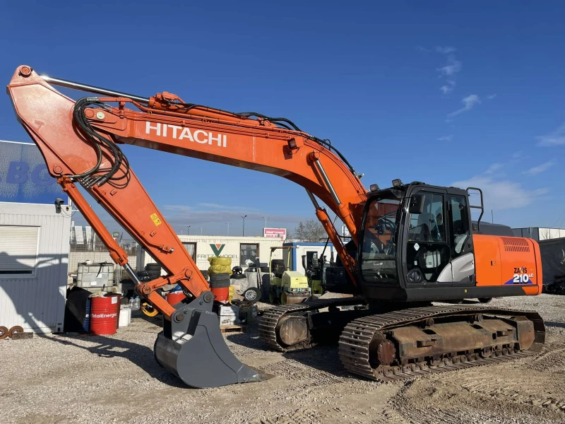 Багер Hitachi ZX 210 LC-6, снимка 12 - Индустриална техника - 48627285