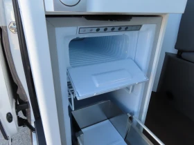 Кемпер VW Grand California 680, снимка 7