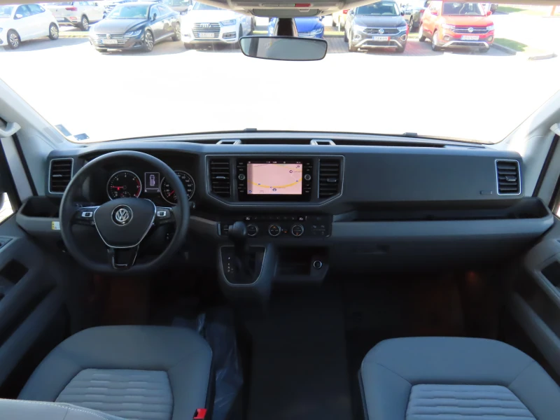 Кемпер VW Grand California 680, снимка 8 - Каравани и кемпери - 52652896