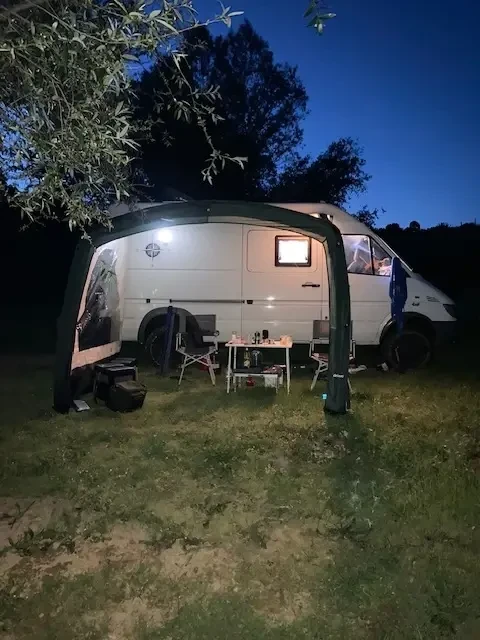 Кемпер Mercedes-Benz SPRINTER 4х4, снимка 12 - Каравани и кемпери - 53788582