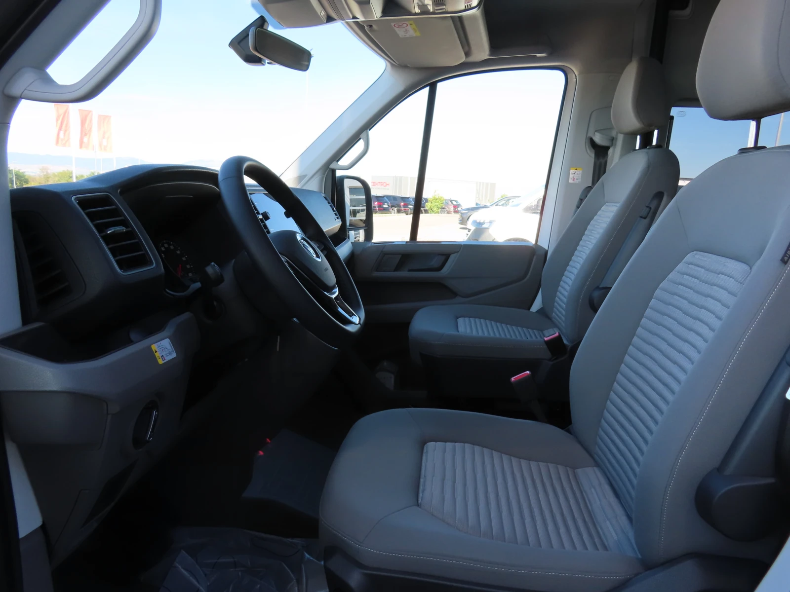 Кемпер VW Grand California 680 - изображение 4