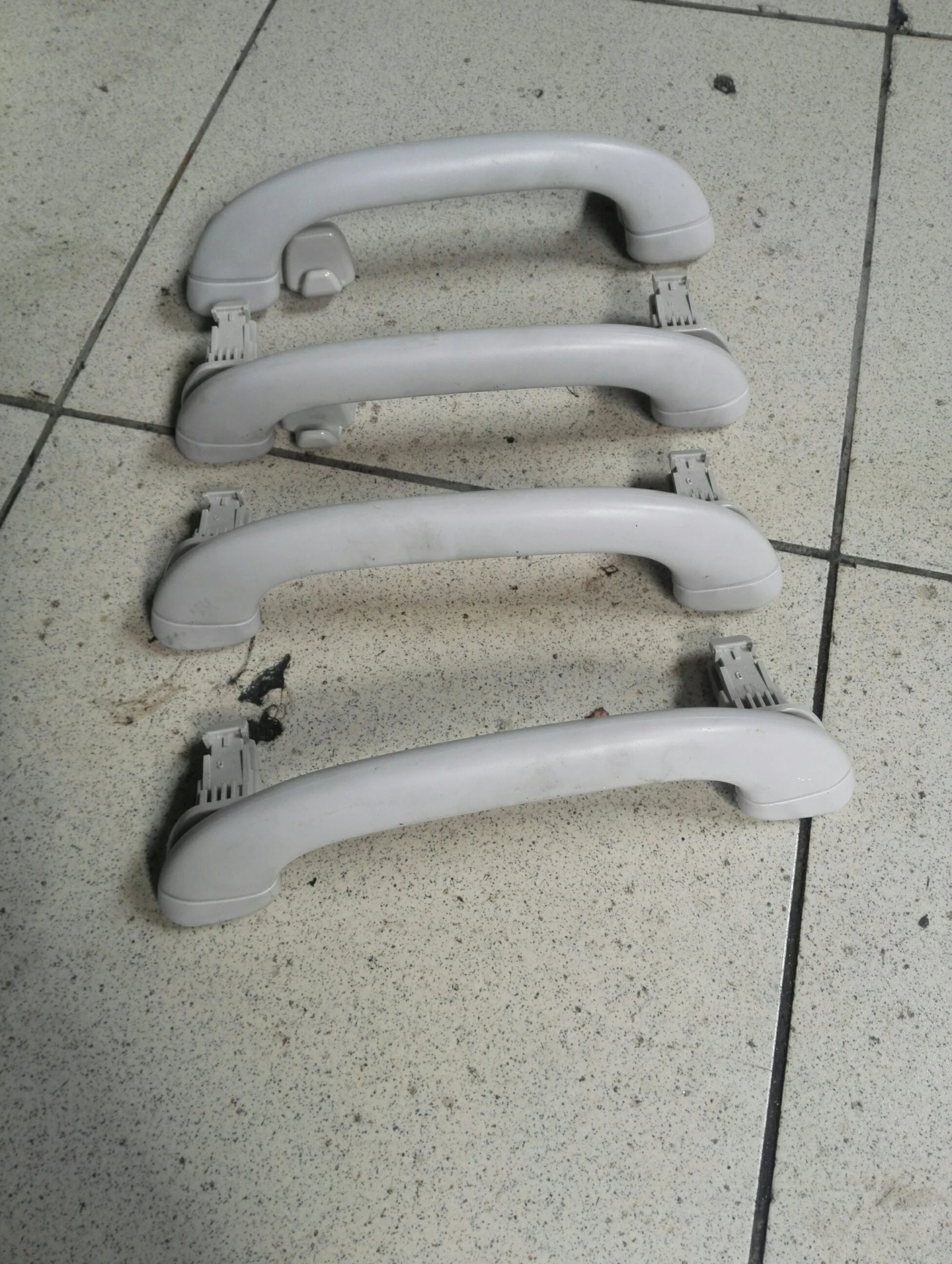    407 (10) | Mobile.bg   1