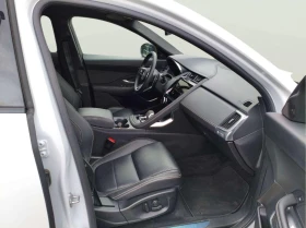 Jaguar E-pace PHEV, снимка 9